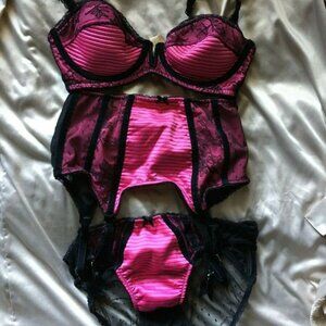 Dita Von Teese Lingerie Parisienne Lingerie Set